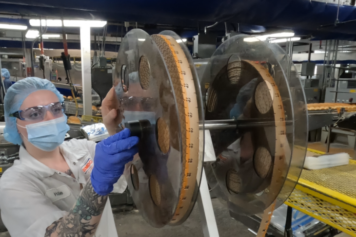 Bimbo Canada the first bakery in North America to introduce compostable bread bag clips